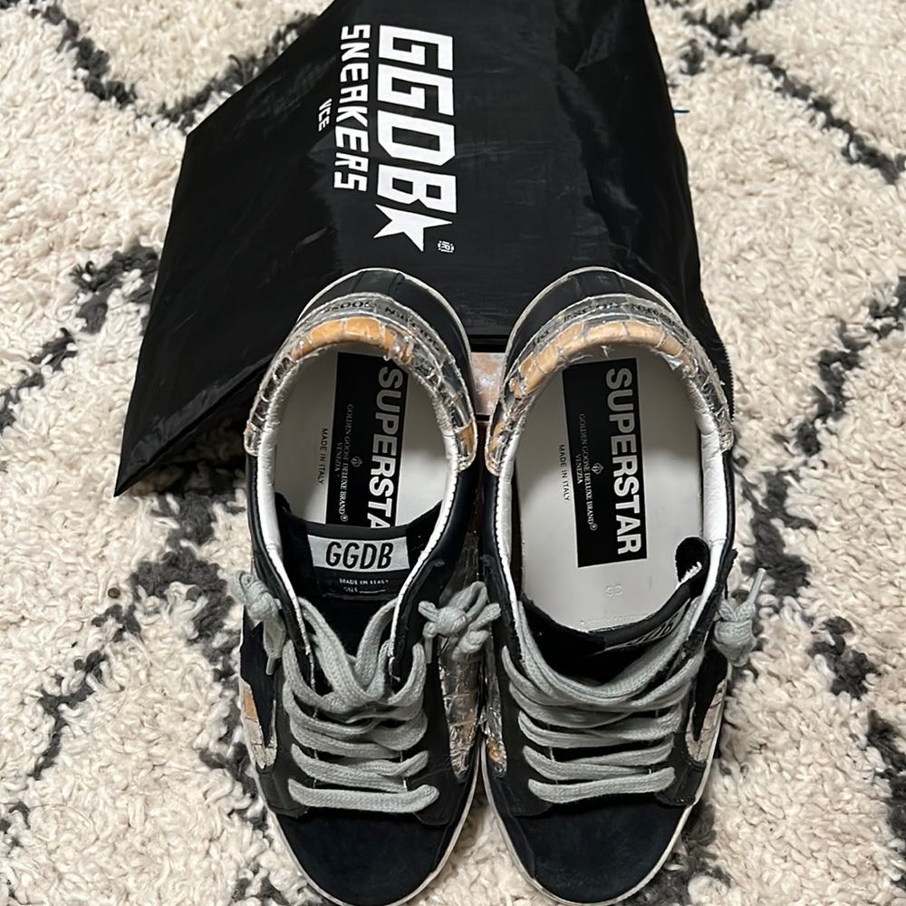 Golden Goose Super Star Sneakers